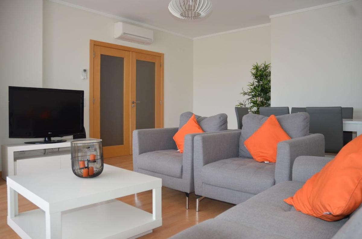 Algarve T2 Apartment With Pool And Balcony In Olhão Zewnętrze zdjęcie